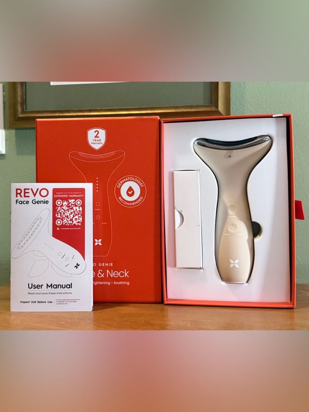 REVO Facial & Neck Massager - NIB